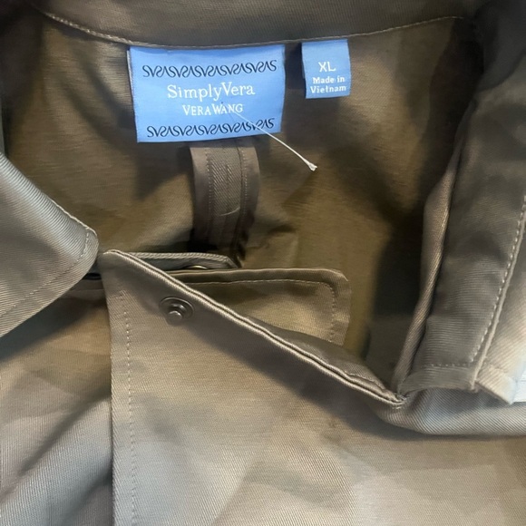 Vera wang xl green trench coat - Picture 2 of 2